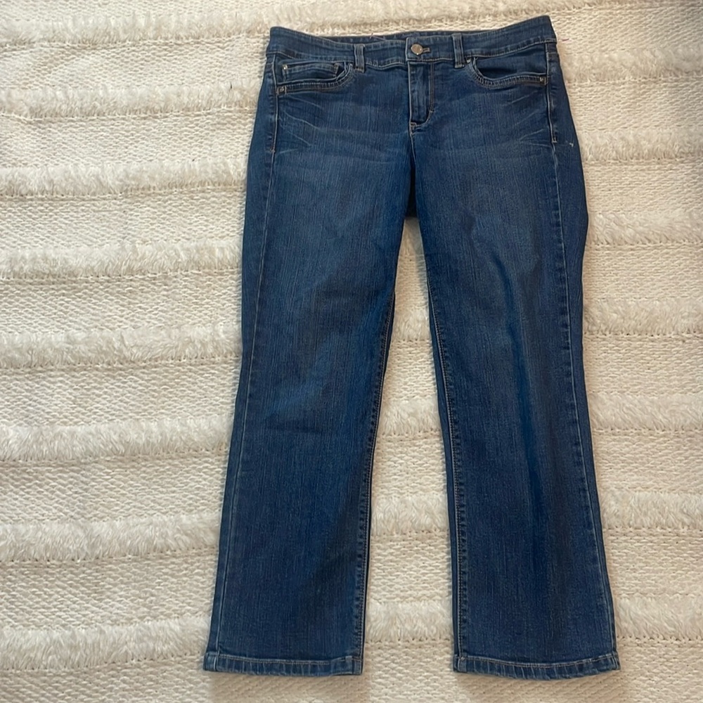 White House black market Blanc crop leg, jeans WHBM ankle stretch women’s size 6